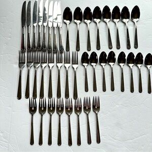 Service Of 8 OneidaCraft Flight Deluxe Stainless  Discontinued Silverware 40 Pcs